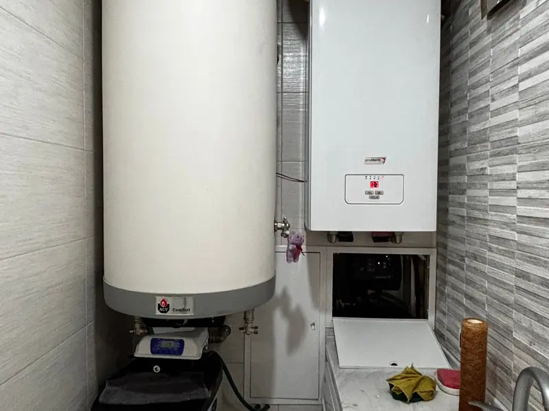 Finished cylinder and boiler installation