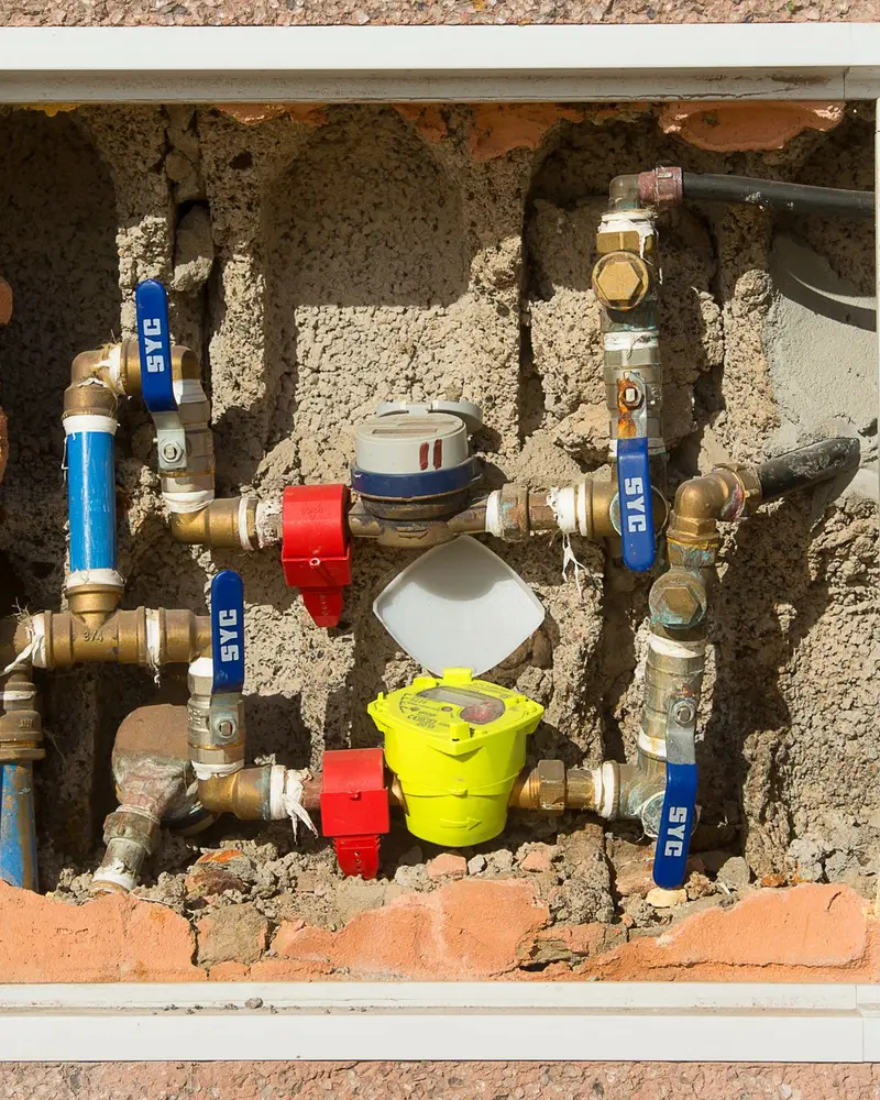 Emergency Plumber detail
